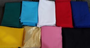 Tolhas de mesa para festa em Geral